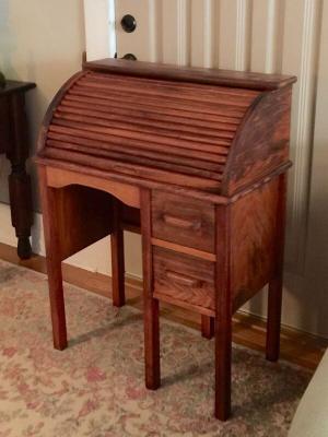 Vintage Child S Roll Top Desk The Urban Marketplace